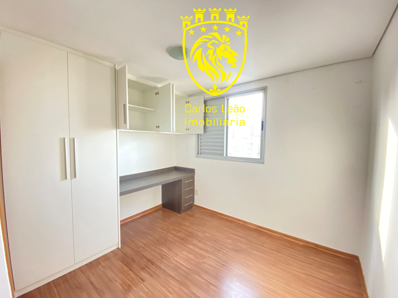 Apartamento à venda com 4 quartos, 142m² - Foto 8