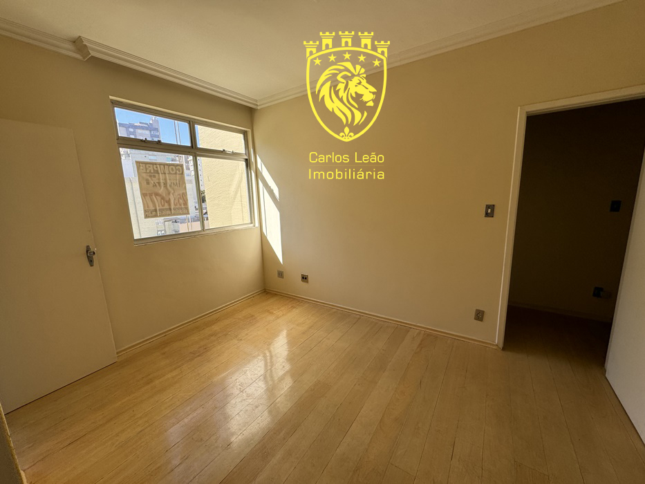 Apartamento à venda com 3 quartos, 106m² - Foto 4